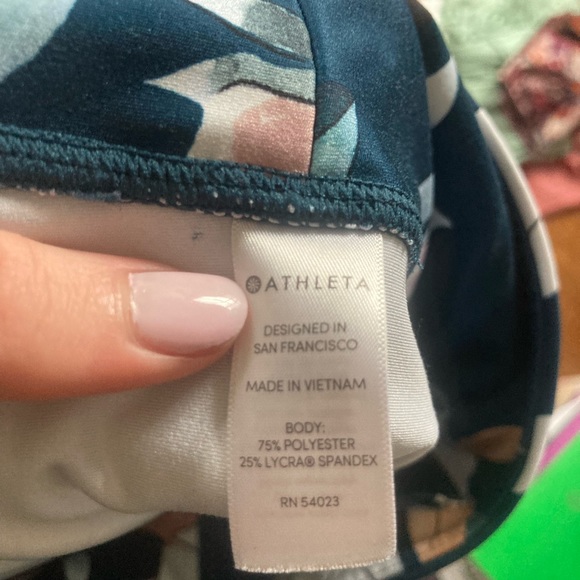 Athleta Elation Leggings - Picture 10 of 13
